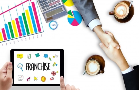 Франчайзинг предлагает начинающим предпринимателям проверенную бизнес-модель.